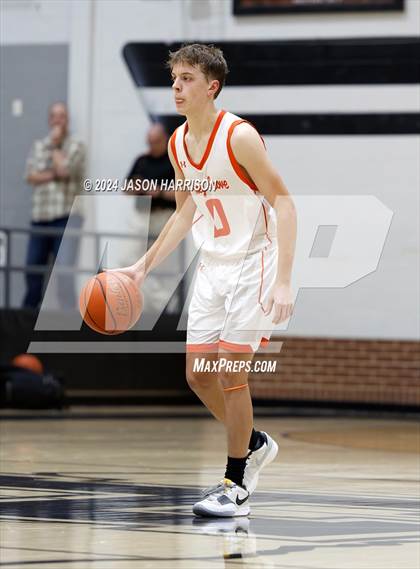 Thumbnail 3 in Honey Grove vs. Muenster (UIL Basketball 2A Regional Quarterfinal) photogallery.