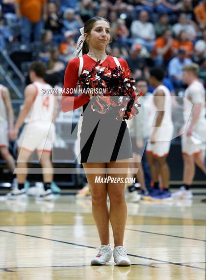 Thumbnail 1 in Honey Grove vs. Muenster (UIL Basketball 2A Regional Quarterfinal) photogallery.