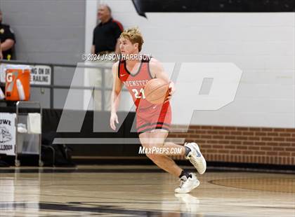 Thumbnail 3 in Honey Grove vs. Muenster (UIL Basketball 2A Regional Quarterfinal) photogallery.