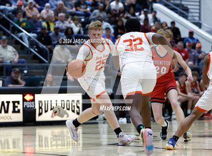 Thumbnail 3 in Honey Grove vs. Muenster (UIL Basketball 2A Regional Quarterfinal) photogallery.