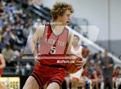 Thumbnail 1 in Honey Grove vs. Muenster (UIL Basketball 2A Regional Quarterfinal) photogallery.