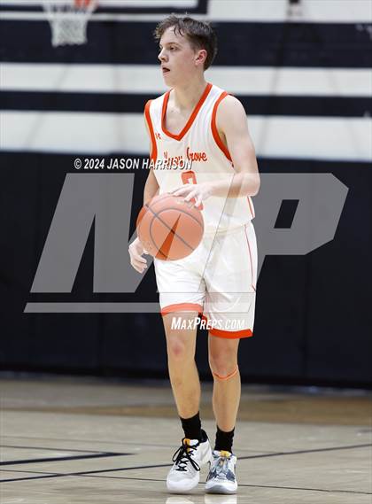Thumbnail 2 in Honey Grove vs. Muenster (UIL Basketball 2A Regional Quarterfinal) photogallery.