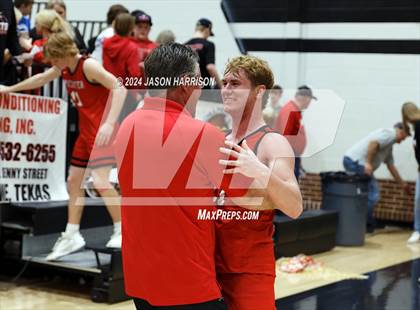 Thumbnail 3 in Honey Grove vs. Muenster (UIL Basketball 2A Regional Quarterfinal) photogallery.