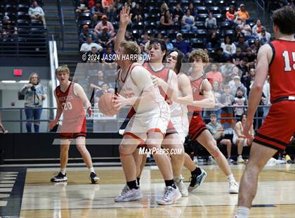 Thumbnail 1 in Honey Grove vs. Muenster (UIL Basketball 2A Regional Quarterfinal) photogallery.