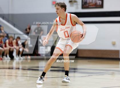 Thumbnail 3 in Honey Grove vs. Muenster (UIL Basketball 2A Regional Quarterfinal) photogallery.