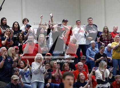 Thumbnail 3 in Honey Grove vs. Muenster (UIL Basketball 2A Regional Quarterfinal) photogallery.