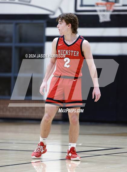 Thumbnail 2 in Honey Grove vs. Muenster (UIL Basketball 2A Regional Quarterfinal) photogallery.