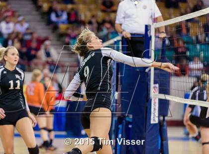 Thumbnail 1 in Rock Canyon vs. Arapahoe (CHSAA 5A Playoff) photogallery.