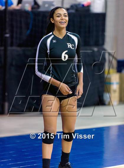 Thumbnail 2 in Rock Canyon vs. Arapahoe (CHSAA 5A Playoff) photogallery.