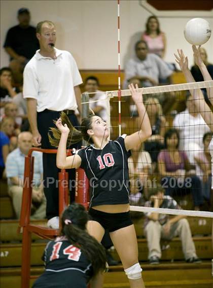 Thumbnail 1 in Oaks Christian @ Carpinteria photogallery.