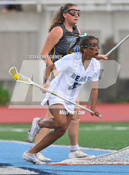 Thumbnail 2 in Cambridge vs. Chattahoochee (GHSA 5A-6A Semifinal) photogallery.