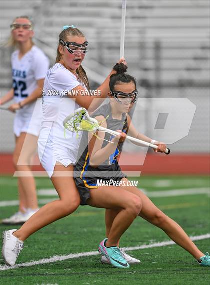 Thumbnail 1 in Cambridge vs. Chattahoochee (GHSA 5A-6A Semifinal) photogallery.