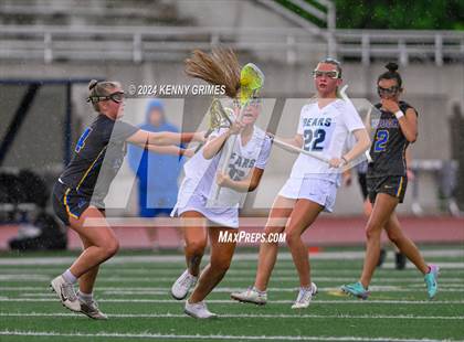 Thumbnail 3 in Cambridge vs. Chattahoochee (GHSA 5A-6A Semifinal) photogallery.