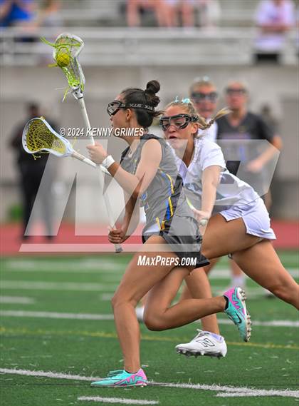 Thumbnail 3 in Cambridge vs. Chattahoochee (GHSA 5A-6A Semifinal) photogallery.