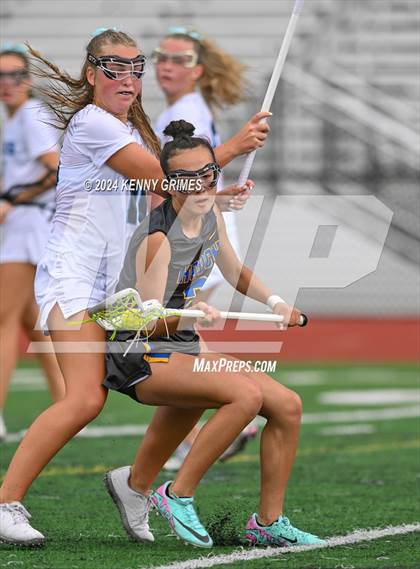 Thumbnail 1 in Cambridge vs. Chattahoochee (GHSA 5A-6A Semifinal) photogallery.