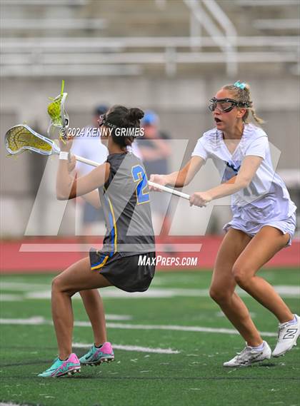 Thumbnail 2 in Cambridge vs. Chattahoochee (GHSA 5A-6A Semifinal) photogallery.