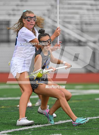 Thumbnail 2 in Cambridge vs. Chattahoochee (GHSA 5A-6A Semifinal) photogallery.