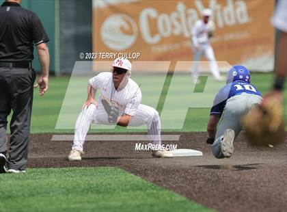 Thumbnail 1 in Mountain Ridge vs. Bingham (UHSAA 6A Bracket Play) photogallery.