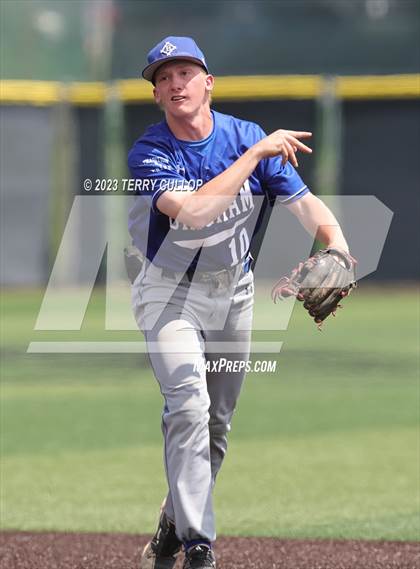 Thumbnail 3 in Mountain Ridge vs. Bingham (UHSAA 6A Bracket Play) photogallery.