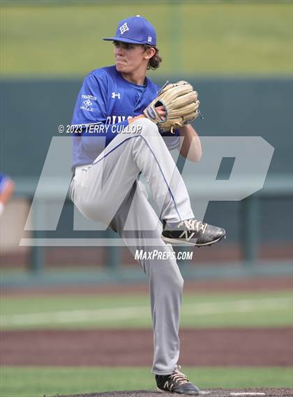 Thumbnail 1 in Mountain Ridge vs. Bingham (UHSAA 6A Bracket Play) photogallery.