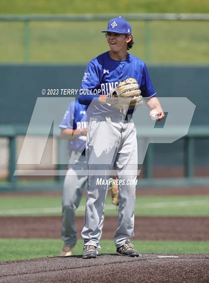 Thumbnail 1 in Mountain Ridge vs. Bingham (UHSAA 6A Bracket Play) photogallery.