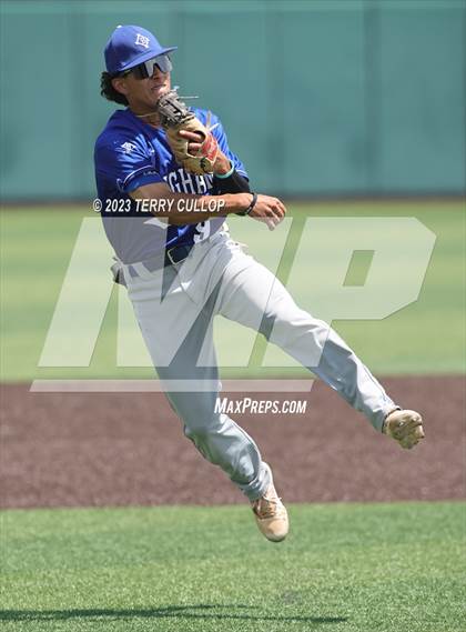Thumbnail 2 in Mountain Ridge vs. Bingham (UHSAA 6A Bracket Play) photogallery.