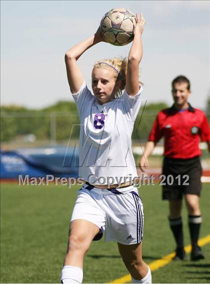 Thumbnail 2 in Arapahoe @ Fort Collins photogallery.