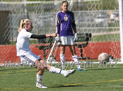 Thumbnail 1 in Arapahoe @ Fort Collins photogallery.