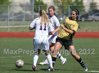 Thumbnail 2 in Arapahoe @ Fort Collins photogallery.