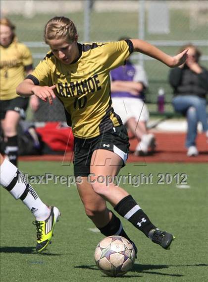 Thumbnail 2 in Arapahoe @ Fort Collins photogallery.