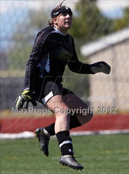 Thumbnail 3 in Arapahoe @ Fort Collins photogallery.