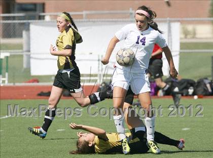Thumbnail 2 in Arapahoe @ Fort Collins photogallery.