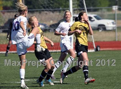 Thumbnail 2 in Arapahoe @ Fort Collins photogallery.