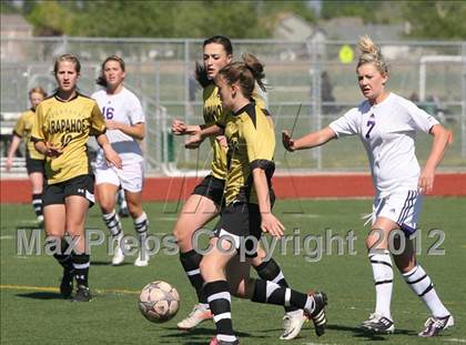 Thumbnail 1 in Arapahoe @ Fort Collins photogallery.