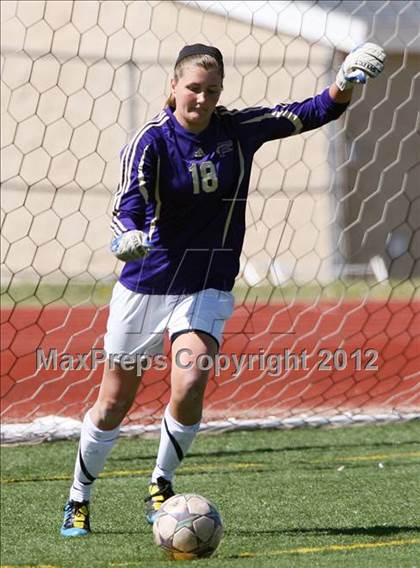 Thumbnail 1 in Arapahoe @ Fort Collins photogallery.