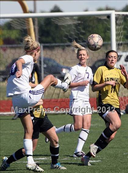 Thumbnail 1 in Arapahoe @ Fort Collins photogallery.