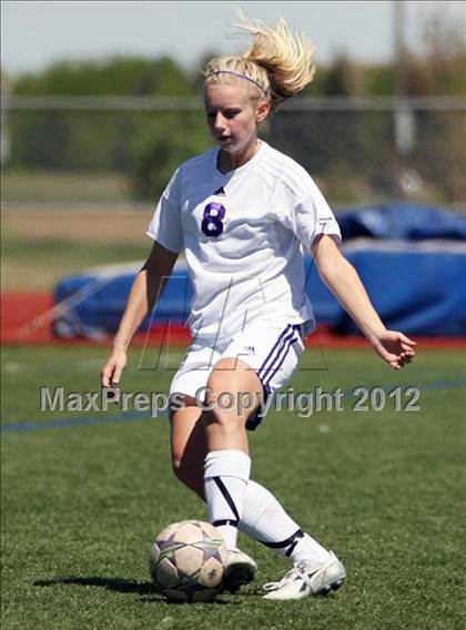 Thumbnail 1 in Arapahoe @ Fort Collins photogallery.