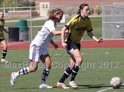 Thumbnail 2 in Arapahoe @ Fort Collins photogallery.