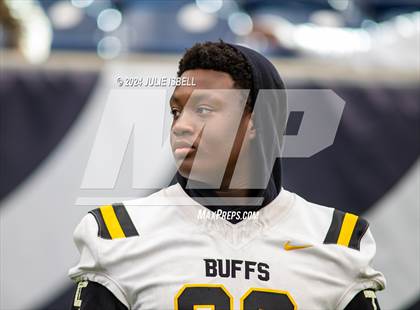 Thumbnail 1 in Fort Bend Marshall vs. Iowa Colony (UIL 5A- D2 Football Regional Semi)  photogallery.
