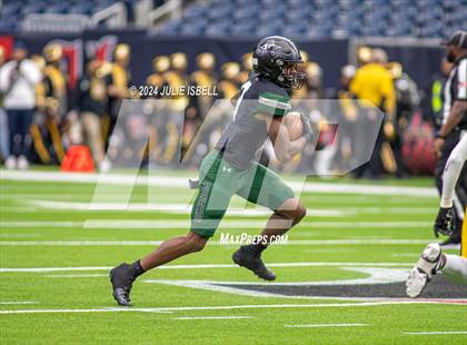 Thumbnail 1 in Fort Bend Marshall vs. Iowa Colony (UIL 5A- D2 Football Regional Semi)  photogallery.