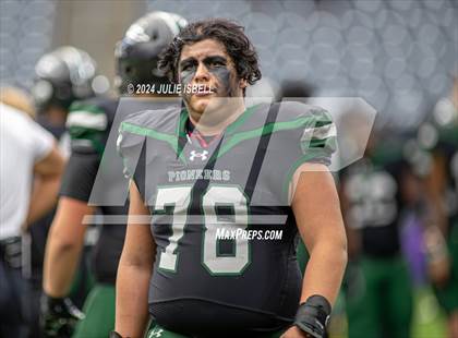 Thumbnail 1 in Fort Bend Marshall vs. Iowa Colony (UIL 5A- D2 Football Regional Semi)  photogallery.