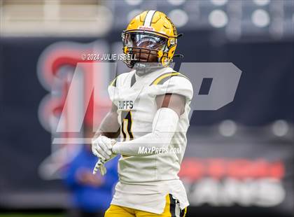 Thumbnail 2 in Fort Bend Marshall vs. Iowa Colony (UIL 5A- D2 Football Regional Semi)  photogallery.