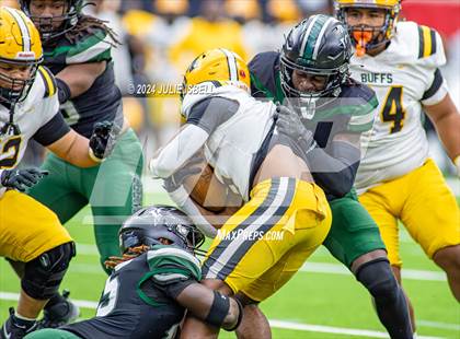 Thumbnail 1 in Fort Bend Marshall vs. Iowa Colony (UIL 5A- D2 Football Regional Semi)  photogallery.