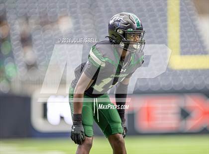 Thumbnail 1 in Fort Bend Marshall vs. Iowa Colony (UIL 5A- D2 Football Regional Semi)  photogallery.