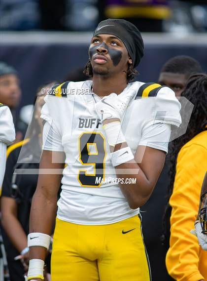 Thumbnail 3 in Fort Bend Marshall vs. Iowa Colony (UIL 5A- D2 Football Regional Semi)  photogallery.