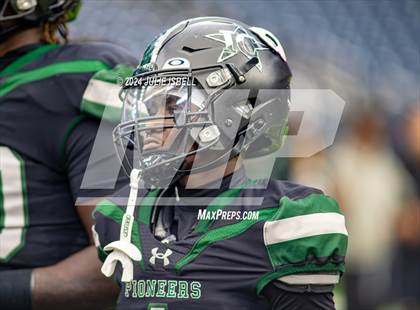 Thumbnail 1 in Fort Bend Marshall vs. Iowa Colony (UIL 5A- D2 Football Regional Semi)  photogallery.