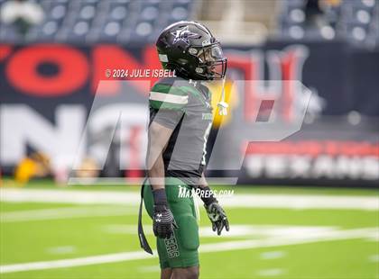 Thumbnail 1 in Fort Bend Marshall vs. Iowa Colony (UIL 5A- D2 Football Regional Semi)  photogallery.