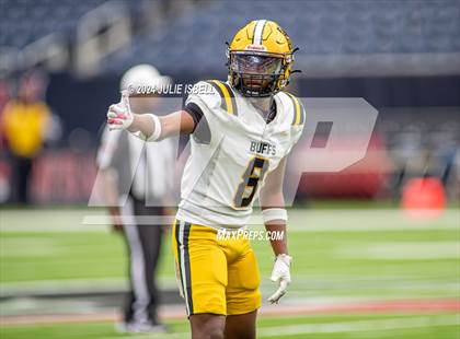 Thumbnail 2 in Fort Bend Marshall vs. Iowa Colony (UIL 5A- D2 Football Regional Semi)  photogallery.