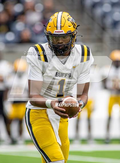 Thumbnail 3 in Fort Bend Marshall vs. Iowa Colony (UIL 5A- D2 Football Regional Semi)  photogallery.