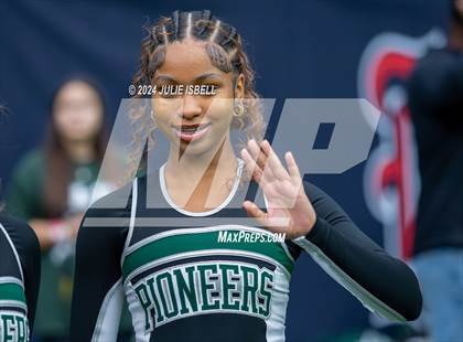 Thumbnail 2 in Fort Bend Marshall vs. Iowa Colony (UIL 5A- D2 Football Regional Semi)  photogallery.